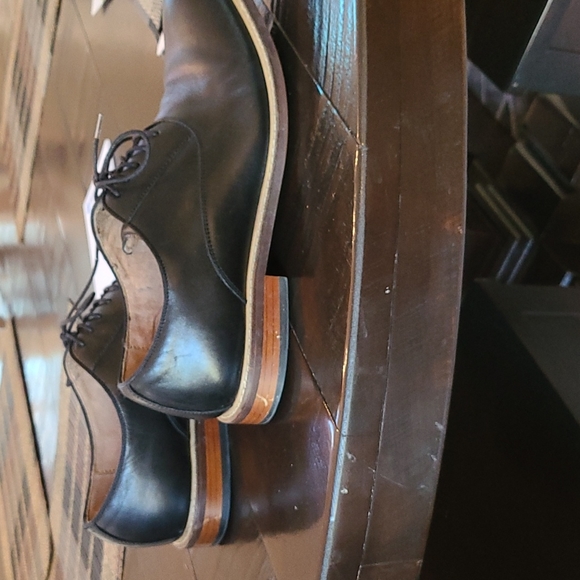 Aston Grey Men's black dress shoes Size 9 - Picture 3 of 4